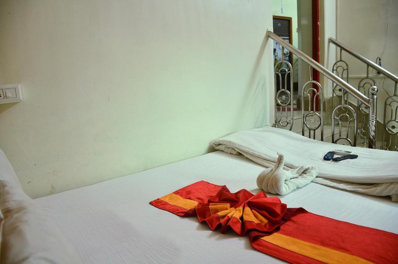 Staymaker Royal Residency Kalkutta Exterior foto
